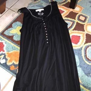 Soft black sleeveless sleepwear like new